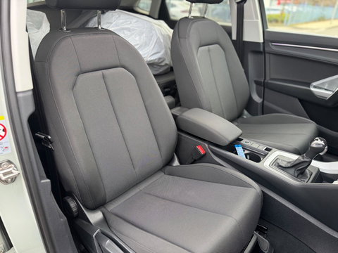 Audi Q3 Sportback 45 TFSI e S Edition Panorama 245PK Matrix 2022 sfeerverlichting