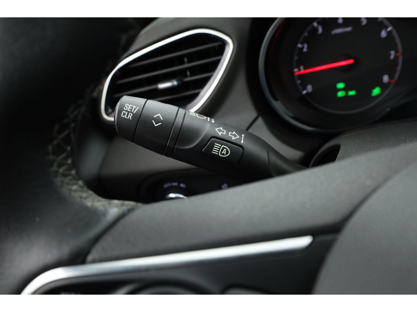 Opel Grandland X 1.2 Turbo Business Elegance | Navi | Apple CarPlay | 18 '' | Dodehoekdet. | Camera | Cruise | PDC | LED