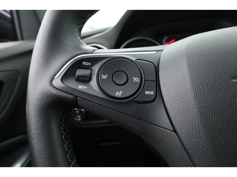 Opel Grandland X 1.2 Turbo Business Elegance | Navi | Apple CarPlay | 18 '' | Dodehoekdet. | Camera | Cruise | PDC | LED