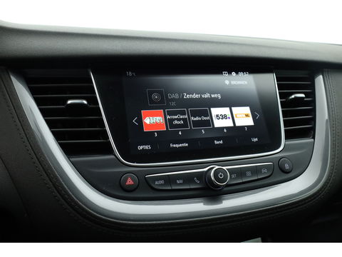 Opel Grandland X 1.2 Turbo Business Elegance | Navi | Apple CarPlay | 18 '' | Dodehoekdet. | Camera | Cruise | PDC | LED