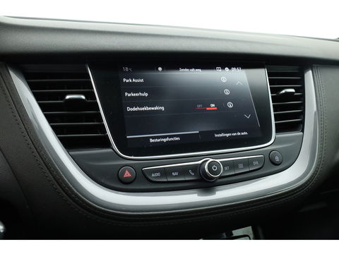 Opel Grandland X 1.2 Turbo Business Elegance | Navi | Apple CarPlay | 18 '' | Dodehoekdet. | Camera | Cruise | PDC | LED