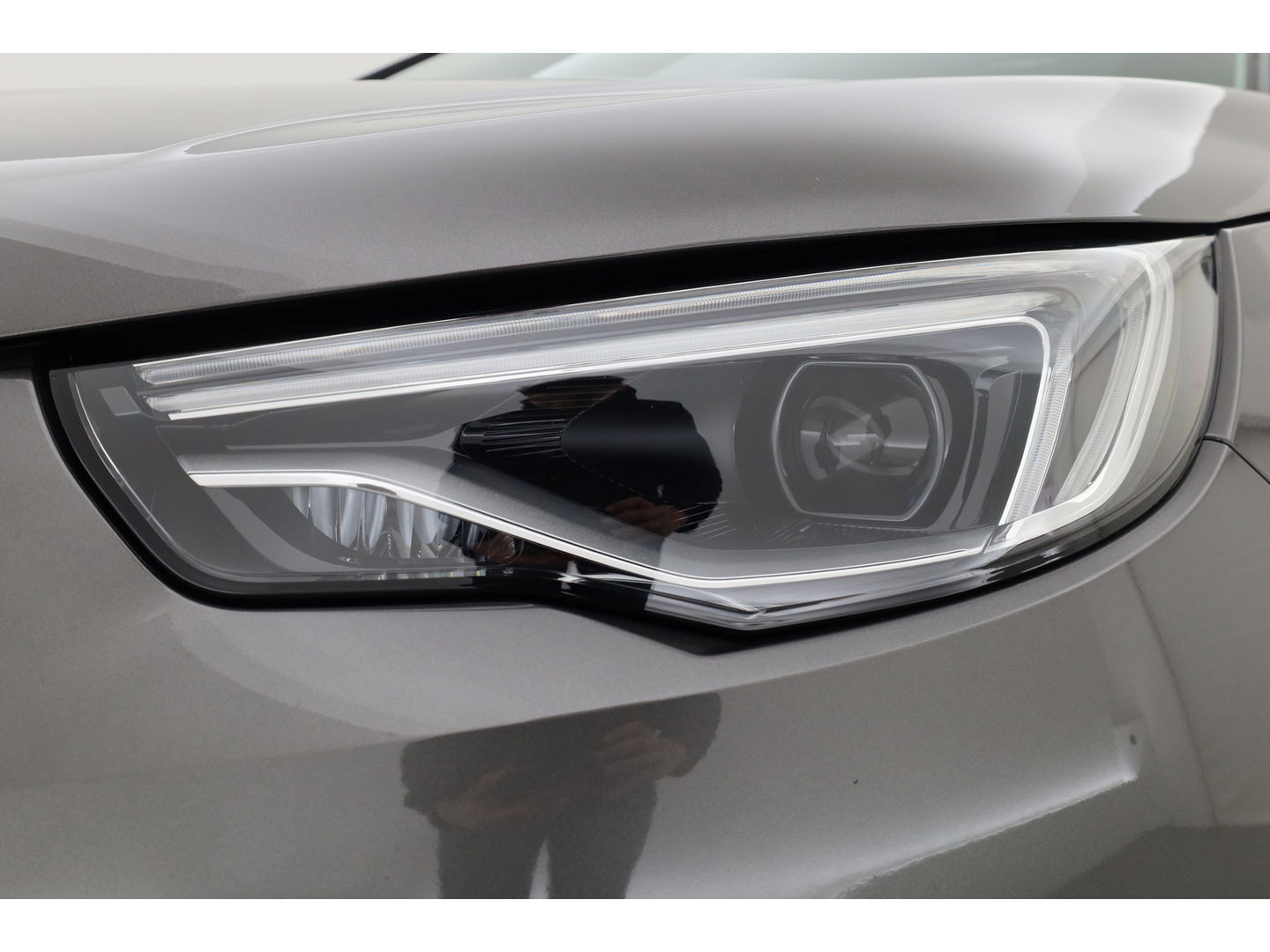 Opel Grandland X 1.2 Turbo Business Elegance | Navi | Apple CarPlay | 18 '' | Dodehoekdet. | Camera | Cruise | PDC | LED