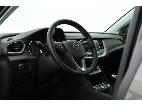 Opel Grandland X 1.2 Turbo Business Elegance | Navi | Apple CarPlay | 18 '' | Dodehoekdet. | Camera | Cruise | PDC | LED
