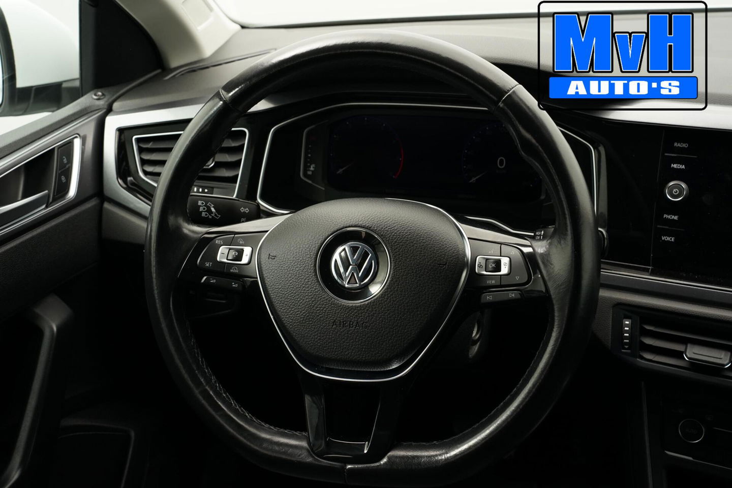 Volkswagen Polo 1.0 TSI R-Line|VIRTUAL|CAMERA|DSG|NAP|CLIMA
