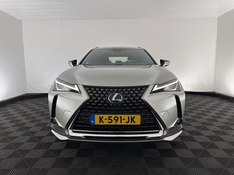 Lexus UX 300e Business 54 kWh (INCL-BTW) *HEATPUMP | MICROFIBRE | DIGI-COCKPIT | FULL-LED | NAVI-FULLMAP | DAB+ | KEYLESS | CAMERA | COMFORTSEATS | ECC | CARPLAY | SHIFTPADDLES | BLINDSPOT | ADAPTIVE-CRUISE | 17''ALU*