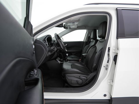 Jeep Compass 1.3T Limited (INCL-BTW) *LEATHER-MICROFIBRE | FULL-LED | NAVI-FULLMAP | KEYLESS | COMFORTSEATS | CAMERA | PRIVACYGLASS | DAB | ECC | PDC | CRUISE | TOWBAR | LANE-ASSIST | CAPRLAY | 18''ALU*