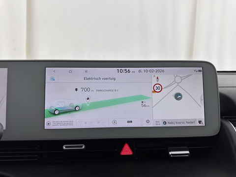 Hyundai IONIQ 5 Connect 73kWh [ 3-Fase-11kW ] {SOH-100%} (INCL-BTW) Aut *LEATHER-FABRIC | FULL-LED | DIGI-COCKPIT | AMBIENTLIGHT | DAB | SHIFTPADDLES | HEAD-UP | NAVI-FULLMAP | KEYLESS | CAMERA | HEATED-COMFORTSEATS | TOWBAR | PRIVACYGLASS  | 19"AL