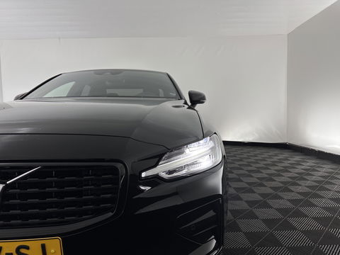 Volvo S60 2.0 B3 R-Design Black Edition (INCL-BTW) Aut. *FULL-LED | LEATHER | HEATED-R-SPORTSEATS | HARMAN/KARDON | MEMORY-PACK | CAMERA | NAVI-FULLMAP | ECC | PRIVACYGLASS | PDC | CRUISE | LANE-ASIST | DAB | DIGI-COCKPIT | TOWBAR