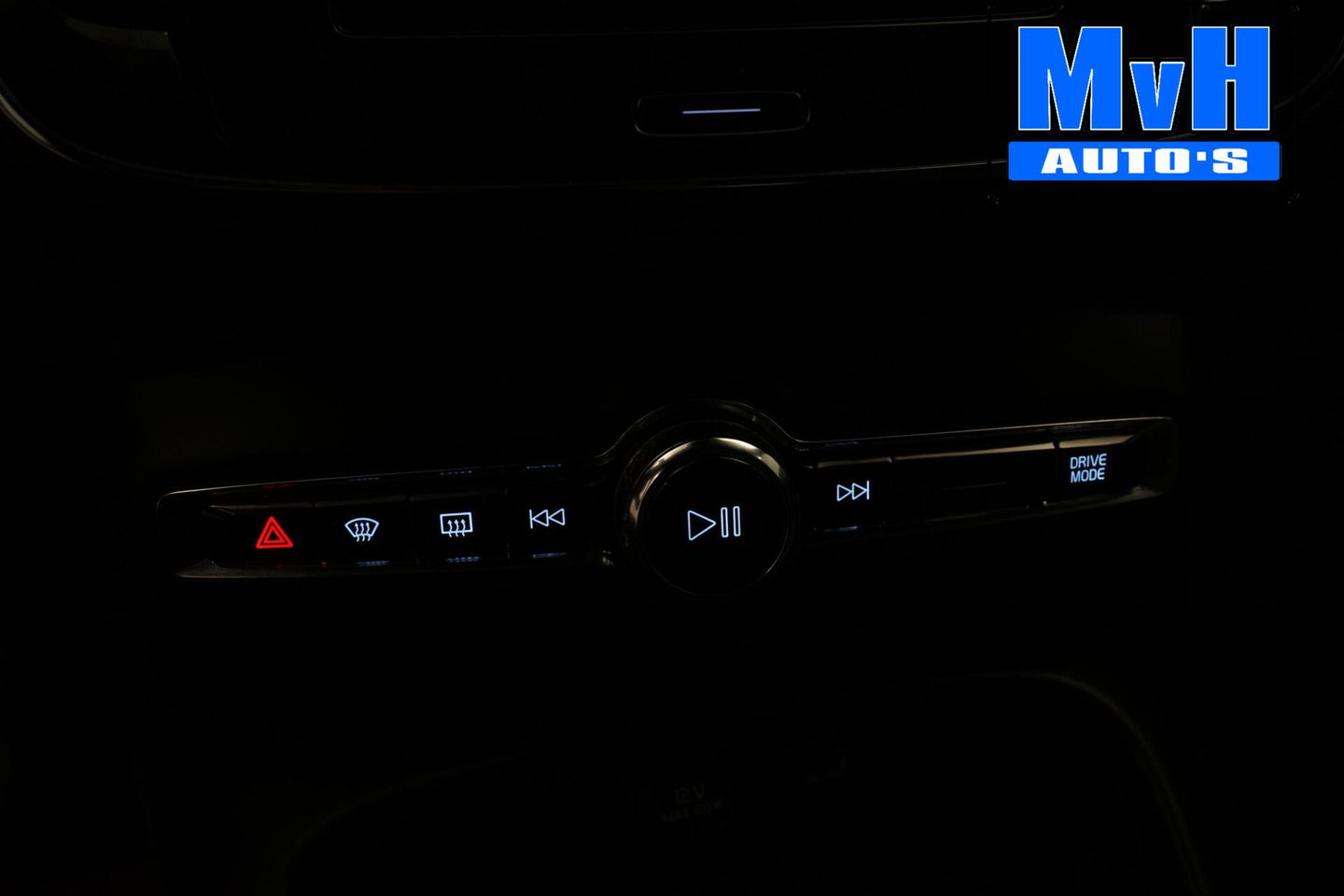 Volvo XC40 1.5 T5 Recharge Inscription Expression|TREKH|LED