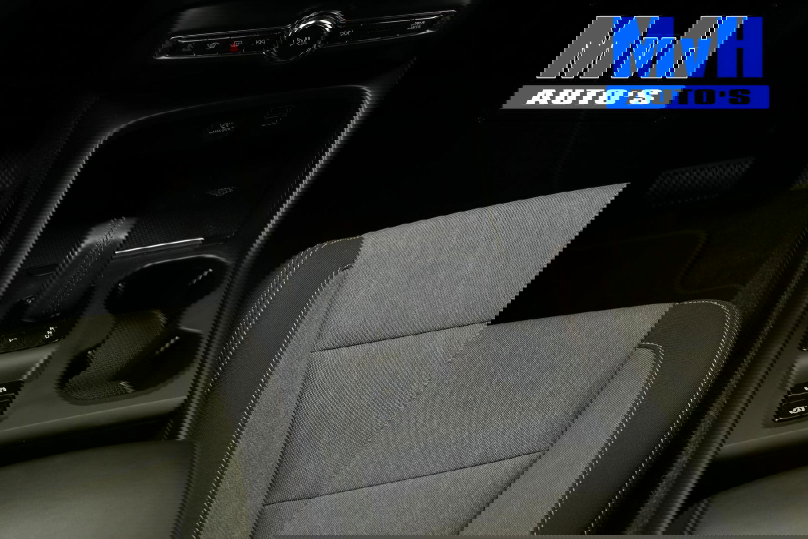 Volvo XC40 1.5 T5 Recharge Inscription Expression|TREKH|LED