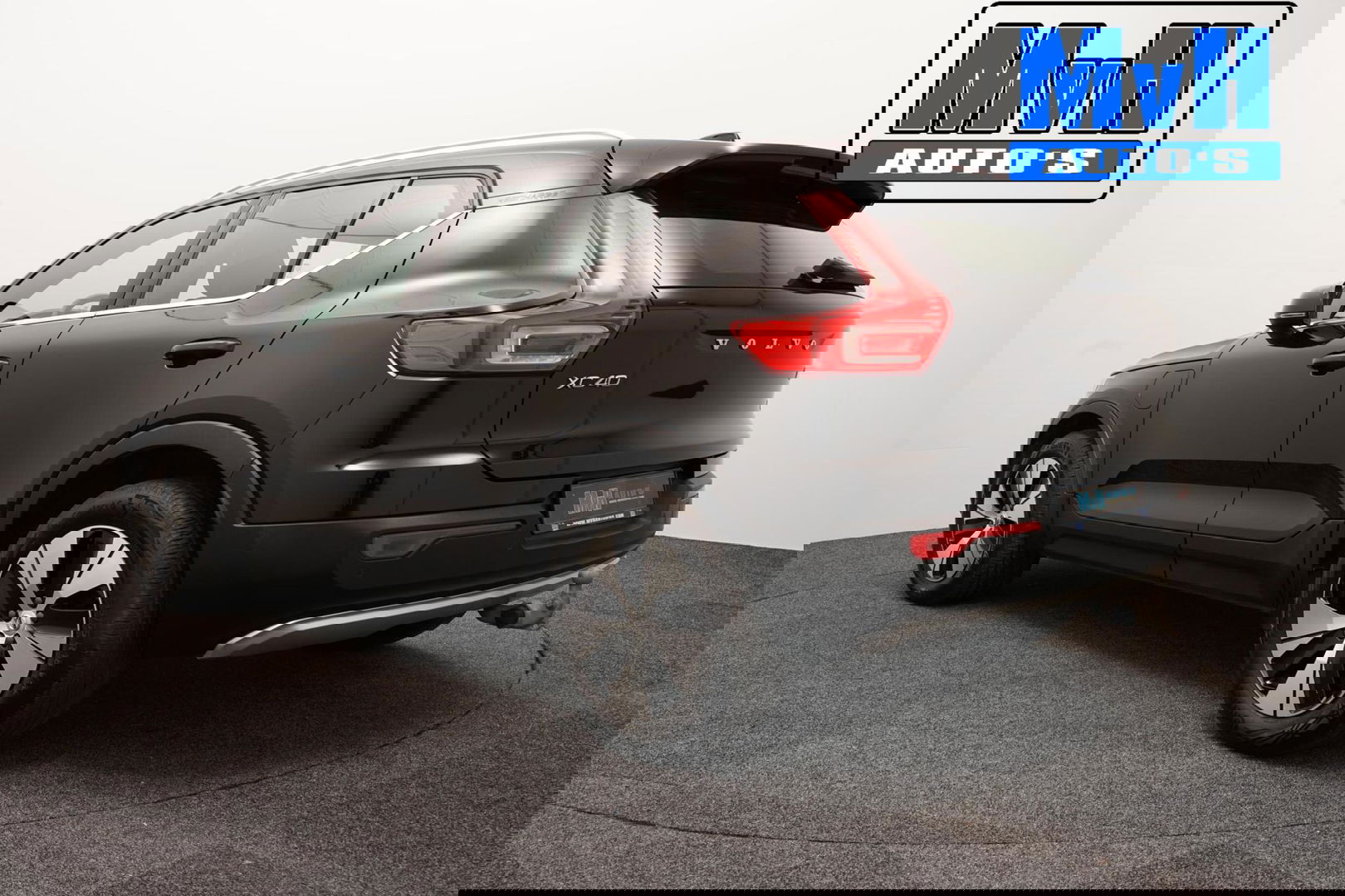 Volvo XC40 1.5 T5 Recharge Inscription Expression|TREKH|LED