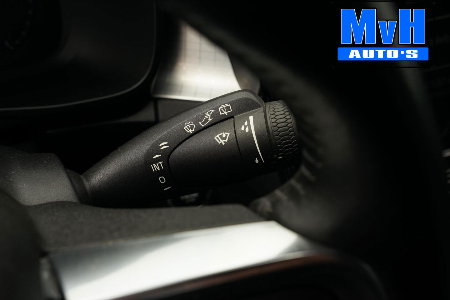 Volvo XC40 1.5 T5 Recharge Inscription Expression|TREKH|LED