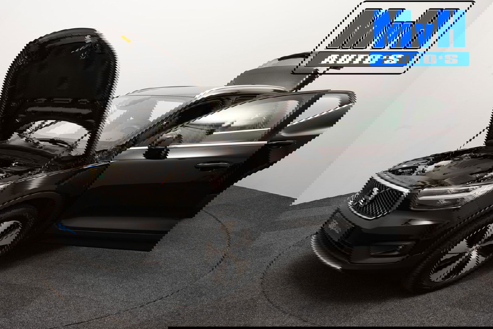 Volvo XC40 1.5 T5 Recharge Inscription Expression|TREKH|LED