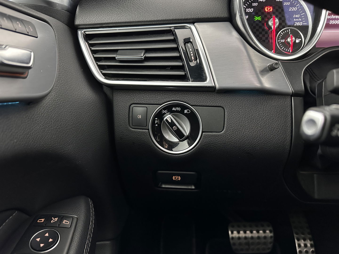 Mercedes-Benz GLE 350 d 4MATIC AMG Sport Edition (INCL-BTW) *PANO | DISTRONIC-PLUS | LEATHER | FULL-LED | BLINDSPOT | HARMAN/KARDON | TOPVIEW | MEMORY-PACK | AIRSUSPENSION | HEATED-COMFORTSEATS | NAVI-FULLMAP | PRIVACYGLASS | 21"ALU*