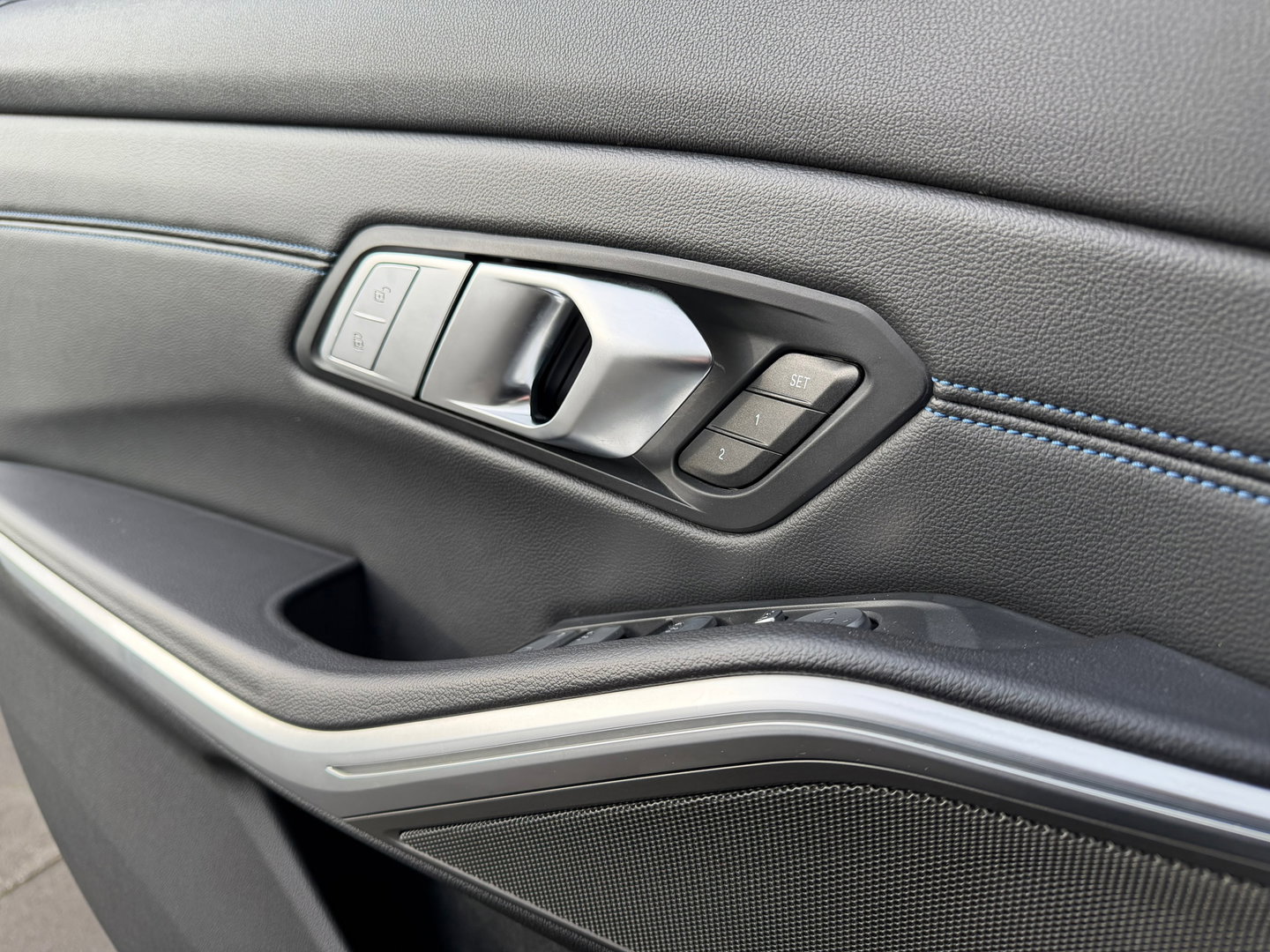 BMW 3 Serie Touring 330e High Exe M-Sport|Pano|Harman/Kardon|Head-Up|Memory|ACC|Camera|Leder|Carplay|292PK