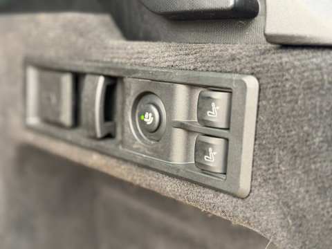 BMW 3 Serie Touring 330e High Exe M-Sport|Pano|Harman/Kardon|Head-Up|Memory|ACC|Camera|Leder|Carplay|292PK