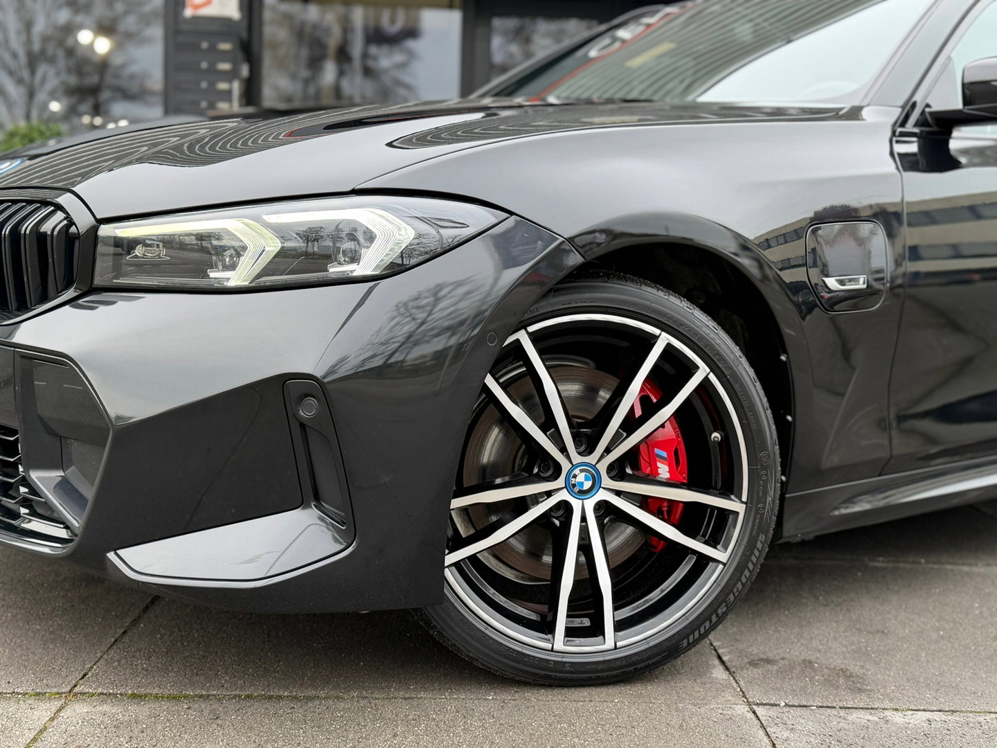BMW 3 Serie Touring 330e High Exe M-Sport|Pano|Harman/Kardon|Head-Up|Memory|ACC|Camera|Leder|Carplay|292PK