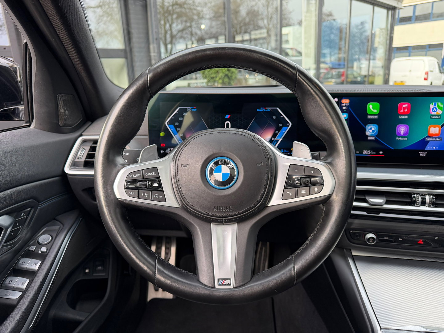 BMW 3 Serie Touring 330e High Exe M-Sport|Pano|Harman/Kardon|Head-Up|Memory|ACC|Camera|Leder|Carplay|292PK