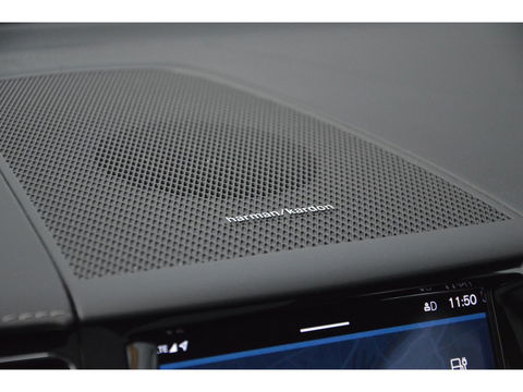 Volvo XC60 T6 Hybride LONG RANGE | Luchtvering | Massage | Stoelventilatie | Panoramadak | 360° Camera | Harman/Kardon |