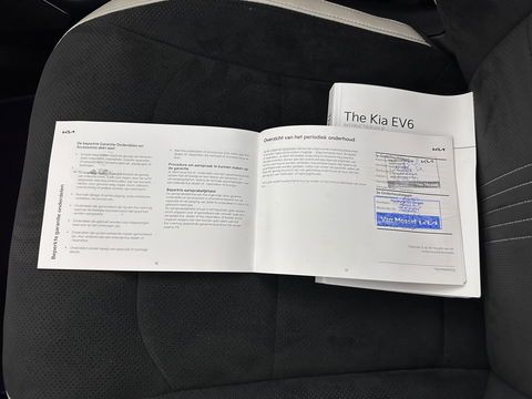 Kia Ev6 GT-Line 77.4 kWh (3-Fase-11kW) {SOH-96%} (INCL-BTW) Aut. *HEATPUMP | PANO | HEAD-UP | LEATHER-ALCANTARA | ADAPTIVE-CRUISE | DIGI-COCKPIT | MERIDIAN-AUDIO | MEMORYPACK | FULL-LED | KEYLESS | TOPVIEW | DAB | BLINDSPOT | NAVI-FULLMAP |