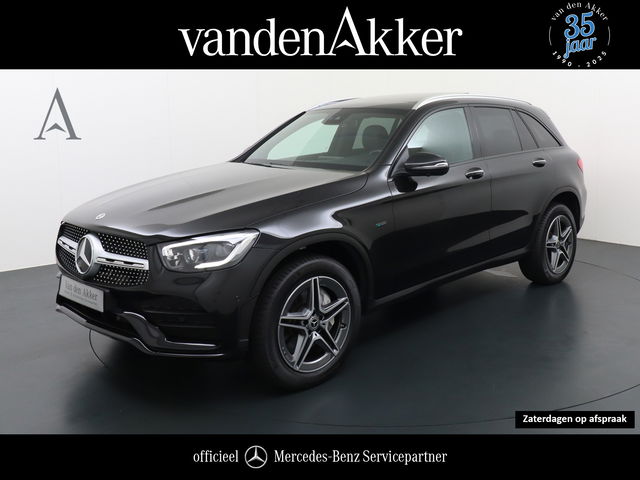 Mercedes-Benz GLC - 300e AMG 4Matic // Panoramadak // Burmester // 360 Camera // Keyless // Carbon // Sfeerverlichting // Carplay