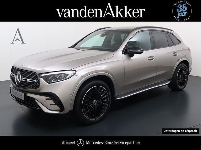 Mercedes-Benz GLC - 400e 4Matic AMG 381PK // Airmatic // Trekhaak // Achteras besturing // Panoramadak // Memory // Treeplanken // 20 inch // Camera
