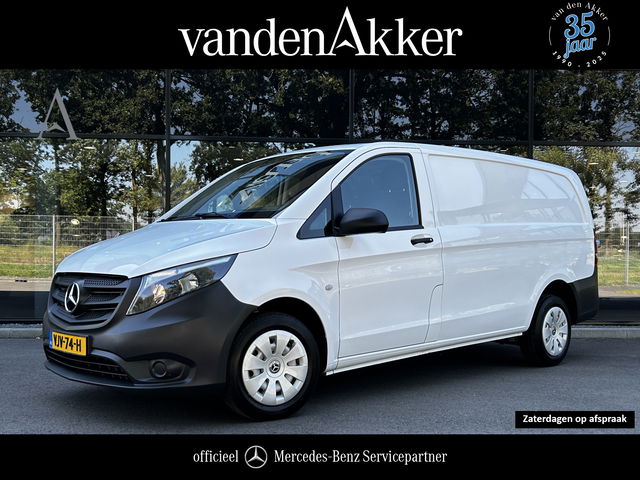 Mercedes-Benz Vito - 110 CDI L2 Lang // Trekhaak // Airco // Achterklep // 12 mnd Garantie // Bank // Radio // CV // Betimmering // Wieldoppen