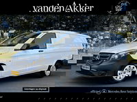 Mercedes-Benz Vito - 110 CDI L2 Lang // Trekhaak // Airco // Achterklep // 12 mnd Garantie // Bank // Radio // CV // Betimmering // Wieldoppen