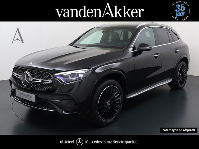 Mercedes-Benz GLC - 300e AMG 4Matic // Burmester // Trekhaak // Panoramadak // Distronic // Rijassistentie pakket // Leder // Memory // 360 Camera // Alarm // Treeplanken