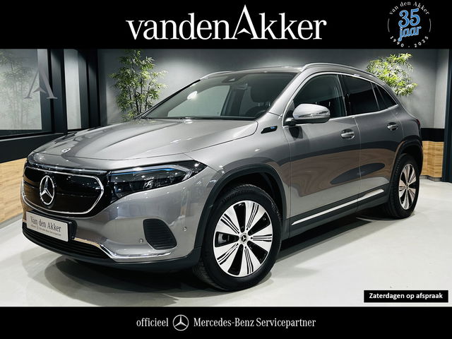 Mercedes-Benz EQA - 250 Luxury 67kWh // Camera // Dode Hoek Ass. // D. Glas // Elektrische Achterklep // Sfeerverlichting // Widescreen // Cruise