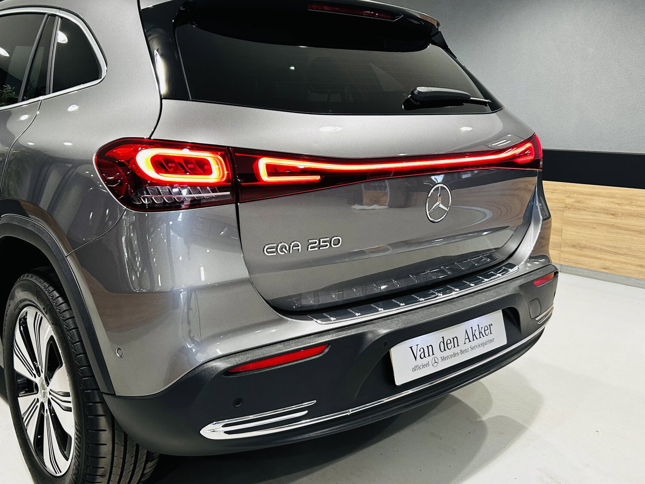 Mercedes-Benz EQA