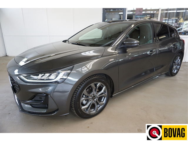 Ford Focus - 1.0 EcoBoost Hybrid ST Line Navi Incl. afleverbeurt en 12 Bovag garantie