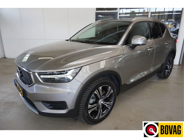 Volvo XC40 - 1.5 T4 Inscription Leder  Pilot-Assist Navi Camera