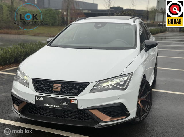 SEAT Leon - ST 2.0 TSI 4DRIVE CUPRA PANO|BREMBO|BEATS|KEYLESS