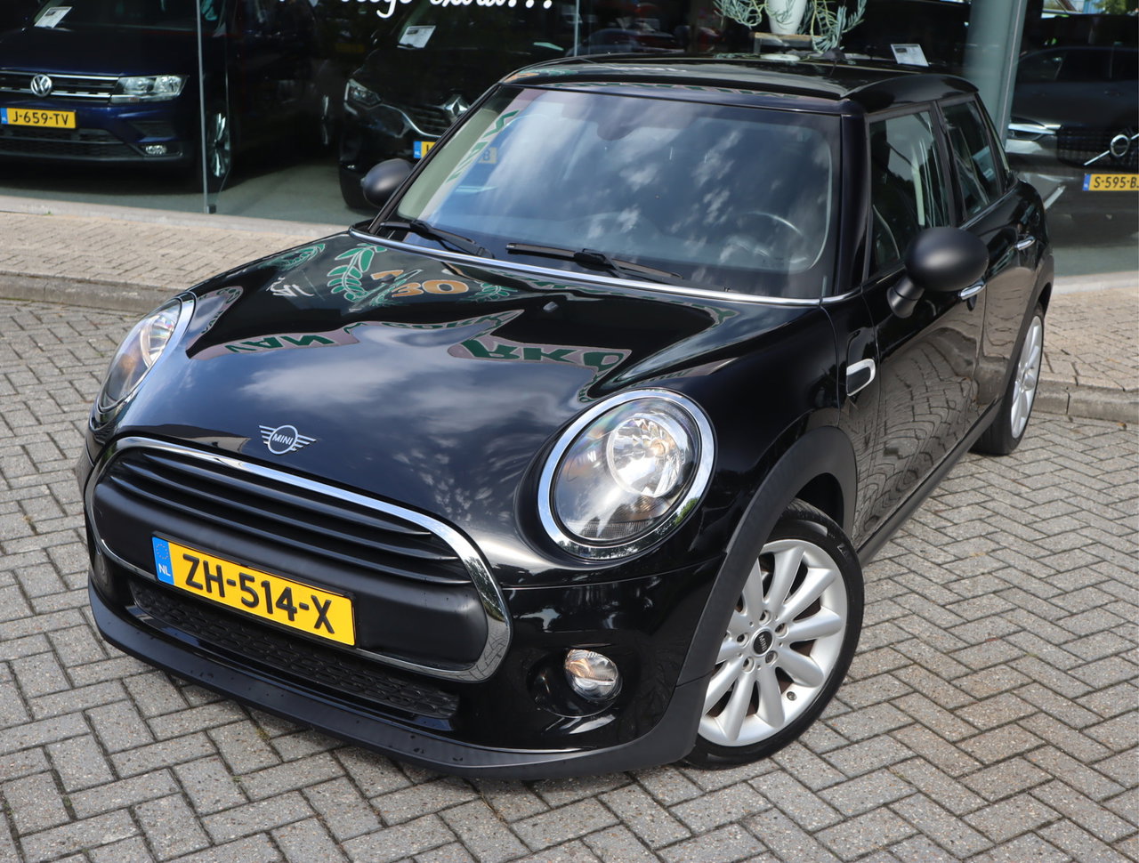 MINI One