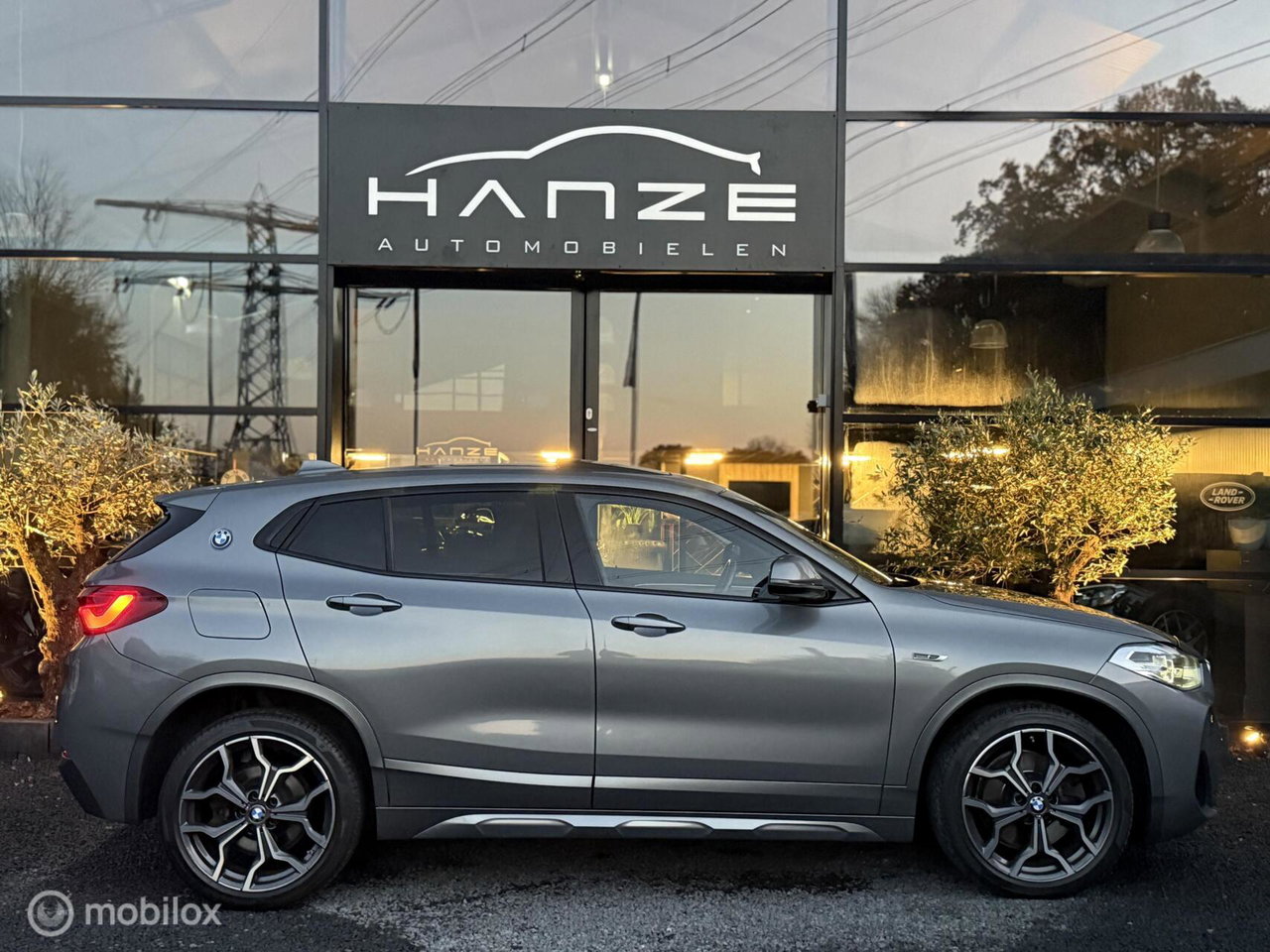 BMW X2