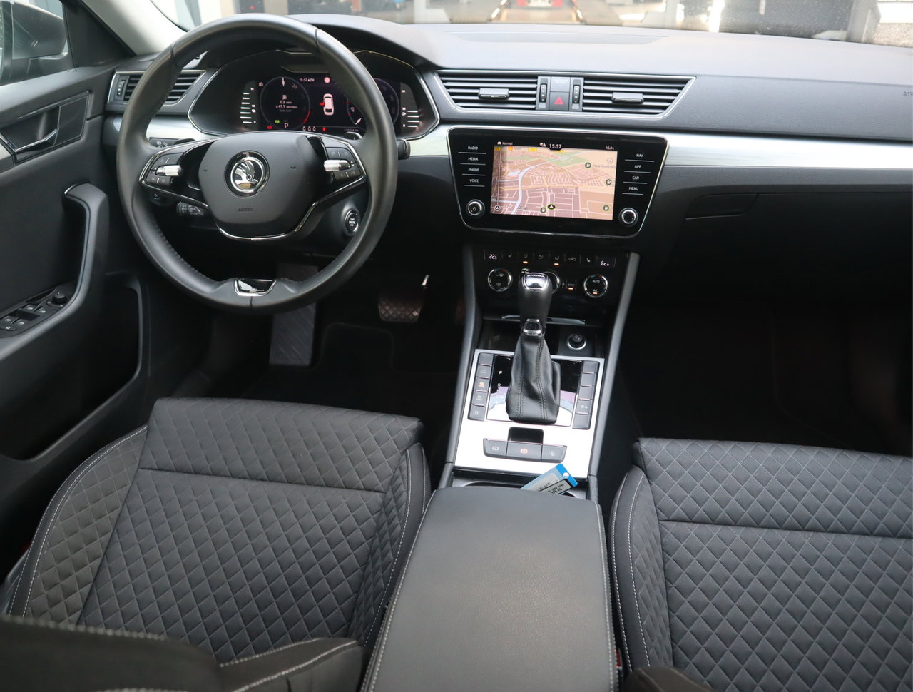 Škoda Superb