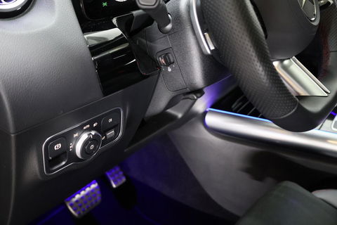 Mercedes-Benz GLA 200 AMG Line