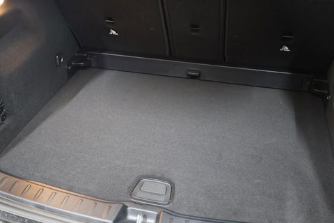 Mercedes-Benz GLA 200 AMG Line