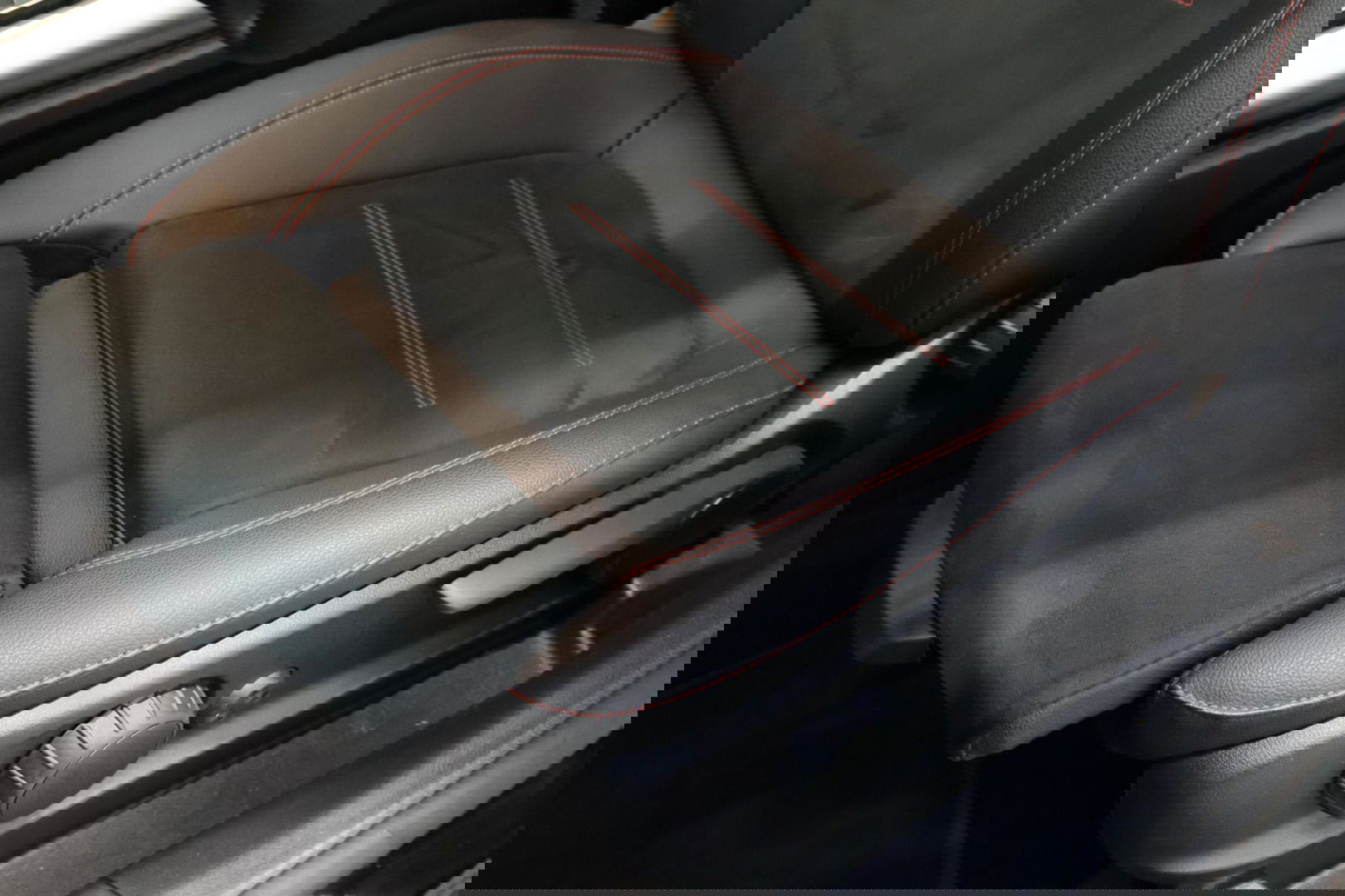 Mercedes-Benz GLA 200 AMG Line