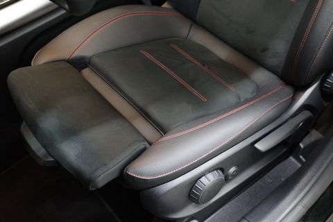 Mercedes-Benz GLA 200 AMG Line