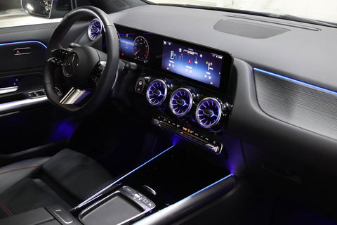 Mercedes-Benz GLA 200 AMG Line