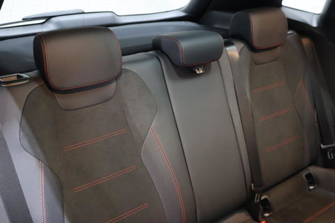 Mercedes-Benz GLA 200 AMG Line