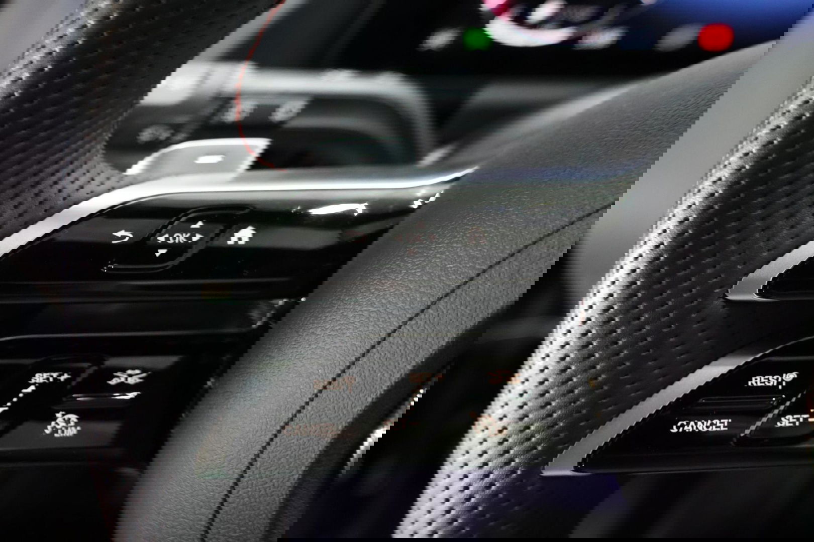 Mercedes-Benz GLA 200 AMG Line