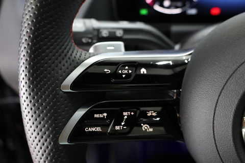 Mercedes-Benz GLA 200 AMG Line