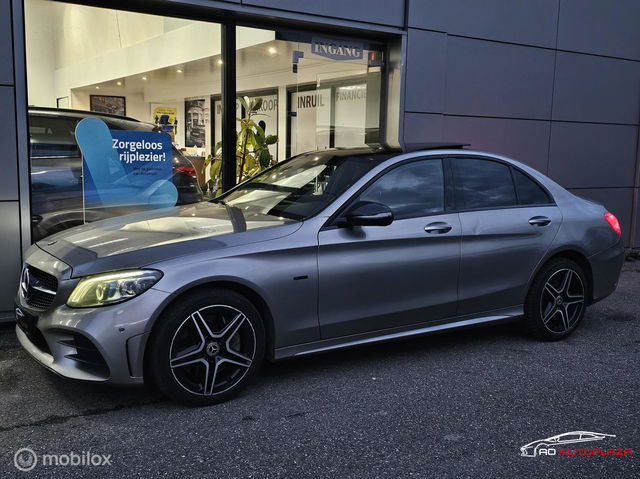 Mercedes-Benz C-Klasse - 300 de AMG Panorama/Camera/Virtual cockpit
