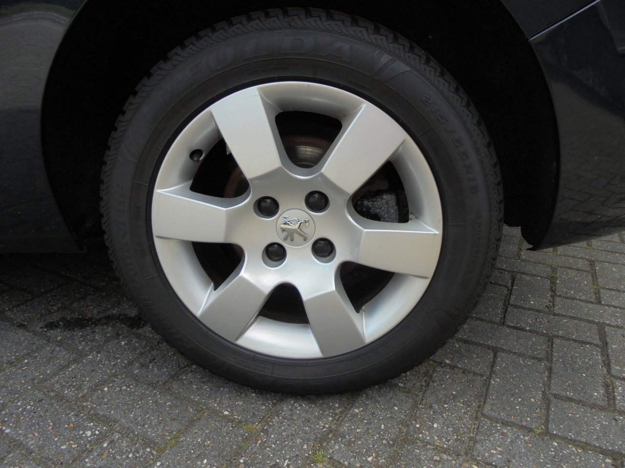 Peugeot 5008