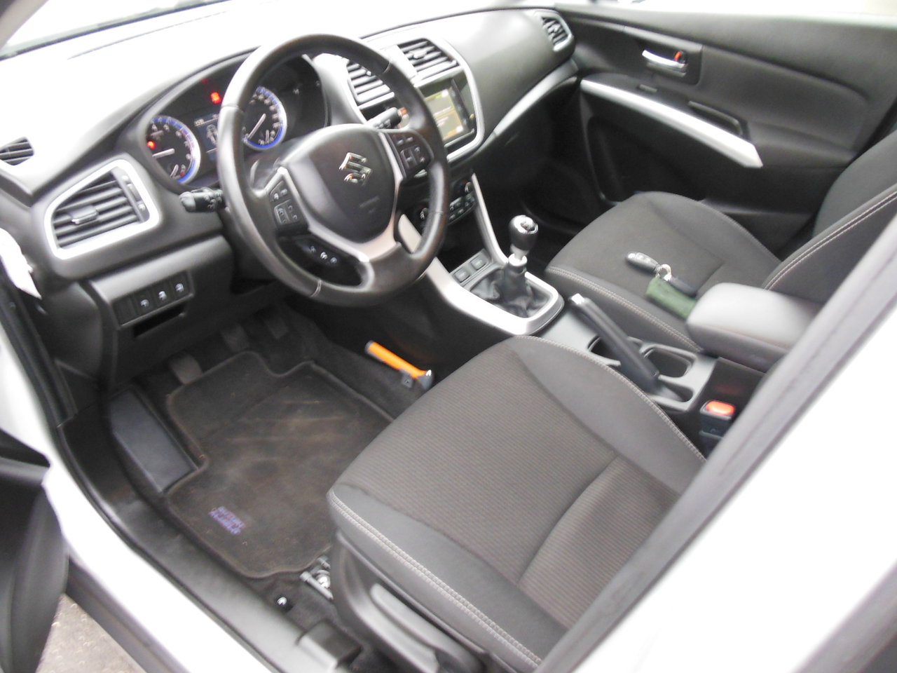 Suzuki S-Cross