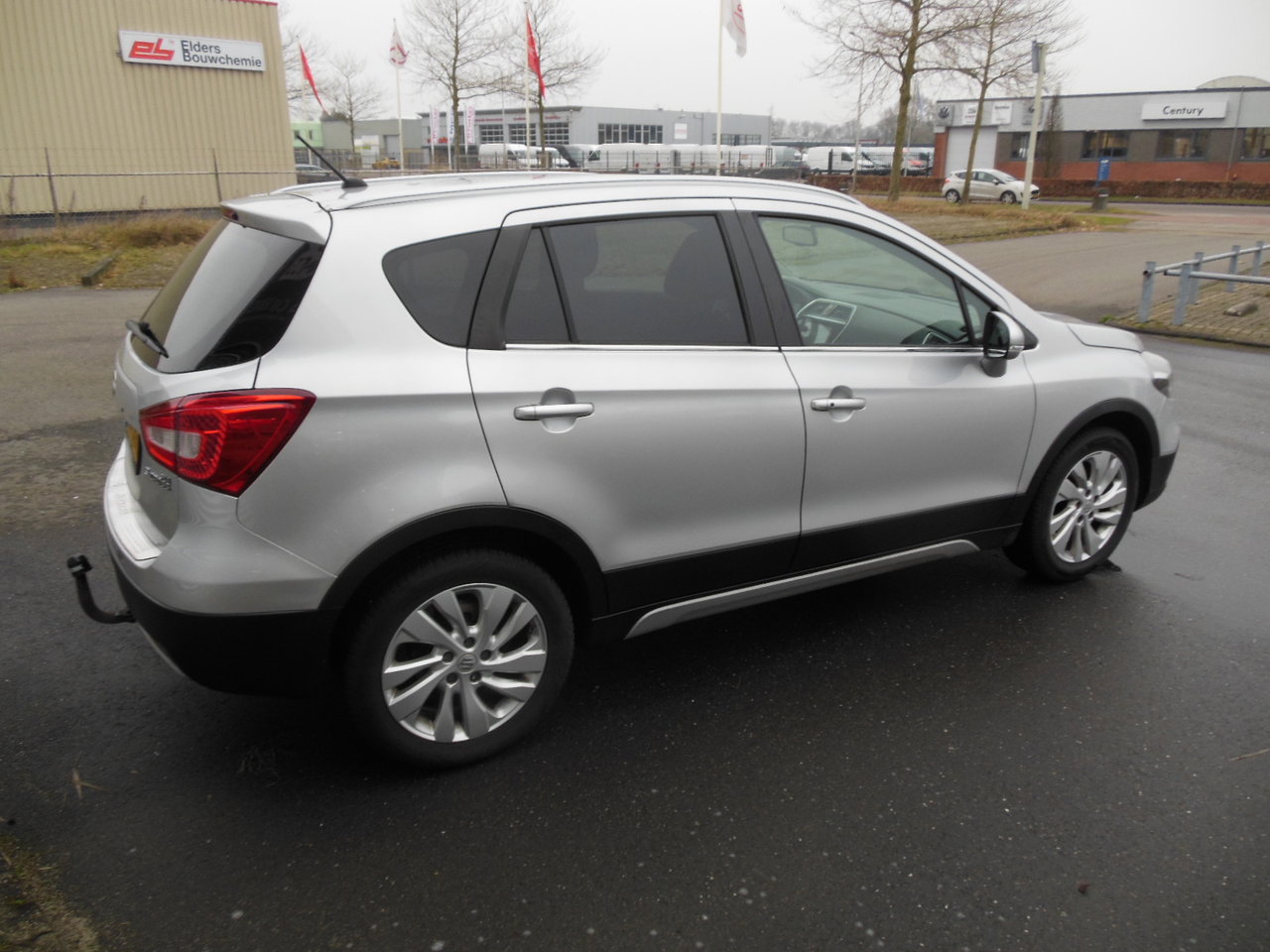 Suzuki S-Cross