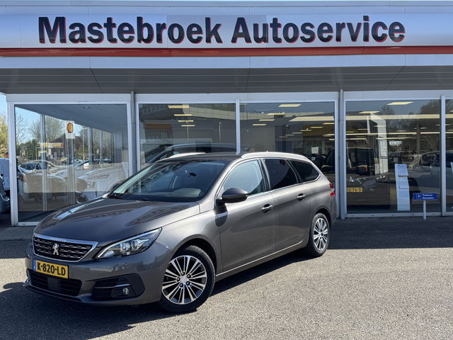 Peugeot 308 - SW 1.2 PureTech Blue Lease Allure Staat in Hardenberg